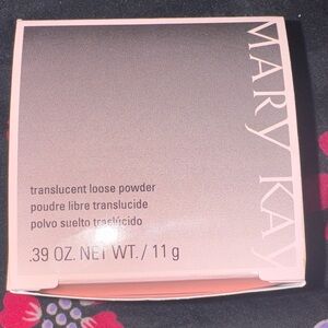 Mary Kay Loose Powder - Soft Pink Packaging